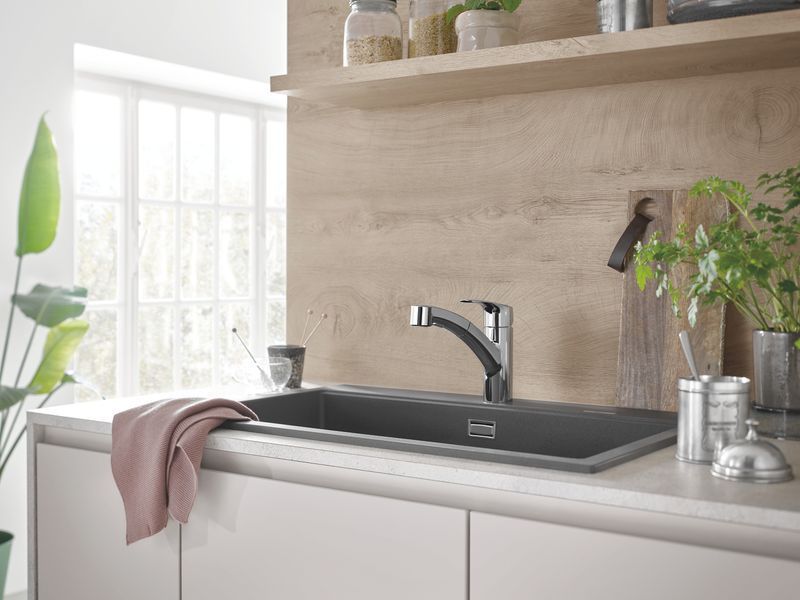 Змішувач для кухні з висувним виливом Grohe Eurosmart New (30305001) 30305001 фото