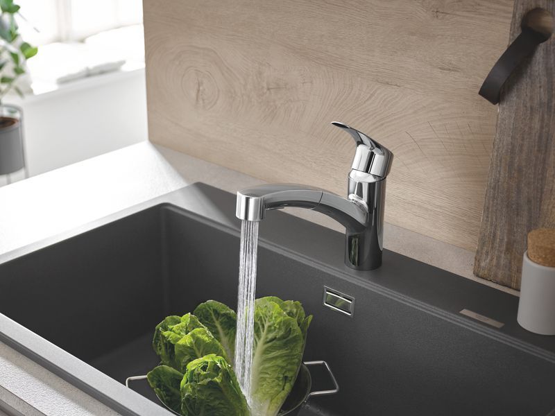 Змішувач для кухні з висувним виливом Grohe Eurosmart New (30305001) 30305001 фото